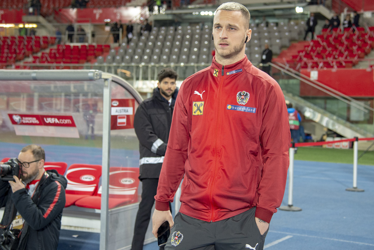 贝尔格莱德红星经理:阿瑙托维奇是世界级前锋,是我们梦寐以求的