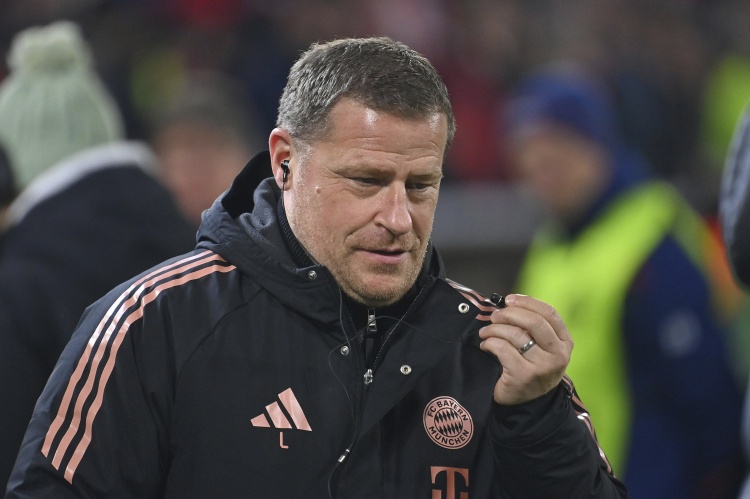 埃贝尔谈阿兹努离队:拜仁依然欢迎年轻才俊,能定期和一线队训练