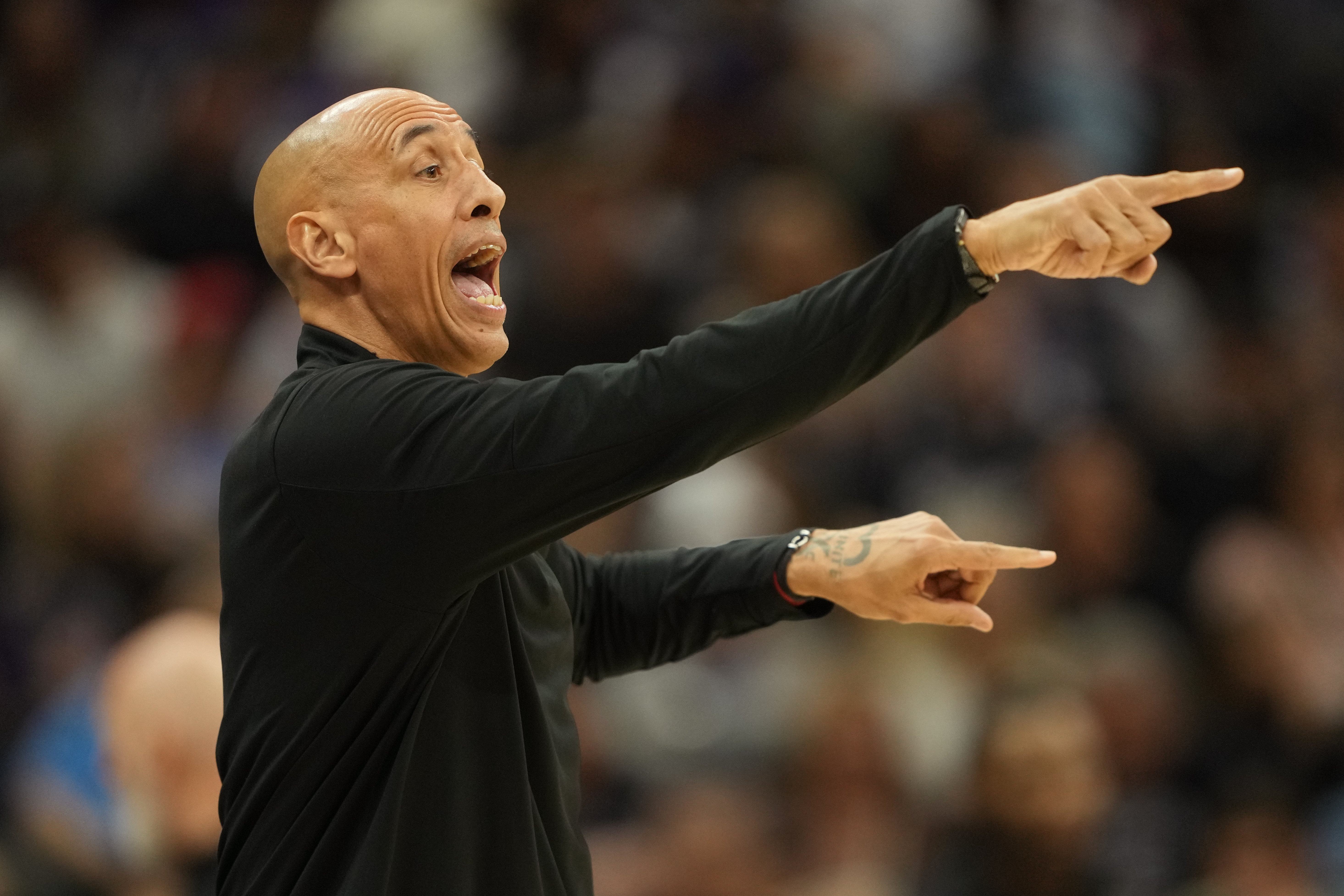 不敌猛龙！克里斯蒂：今天球队的新面貌只展现了两节的时间